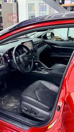 تۆیۆتا کامری